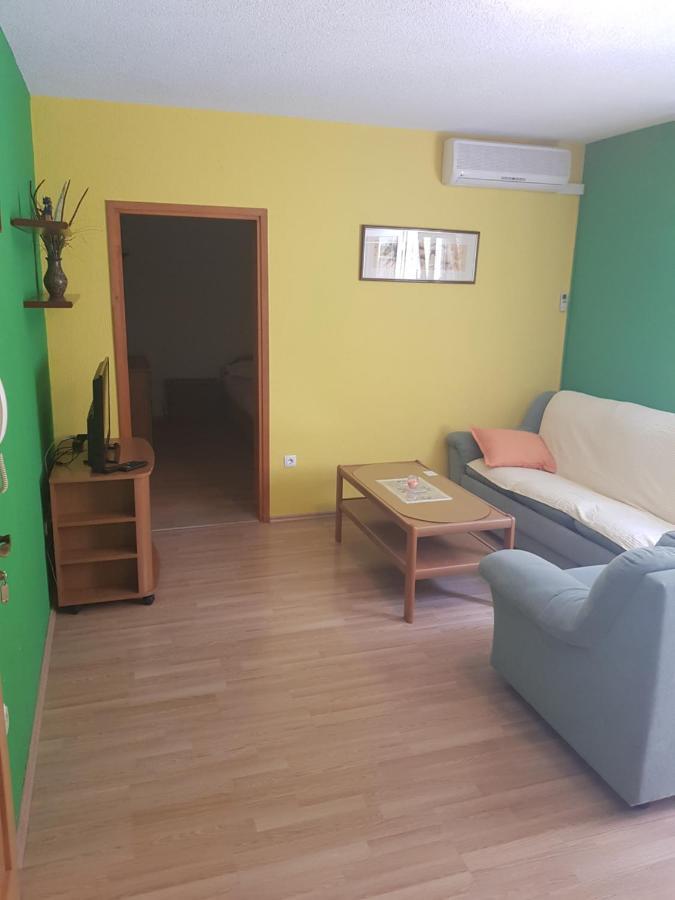 Roso Apartment Makarska